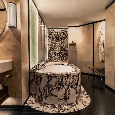 Bvlgari Hotel 5*
