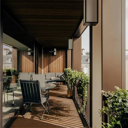Hotel Bvlgari 5*