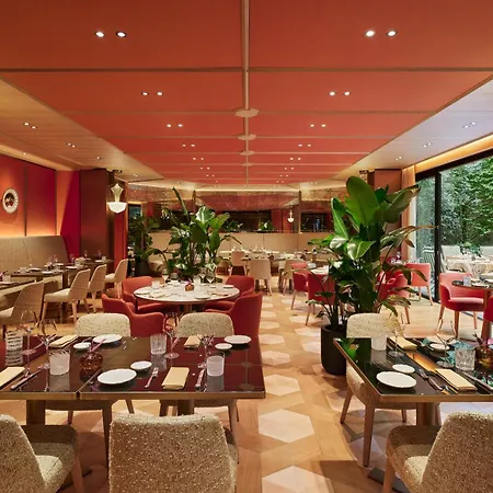 Otel Bvlgari 5*