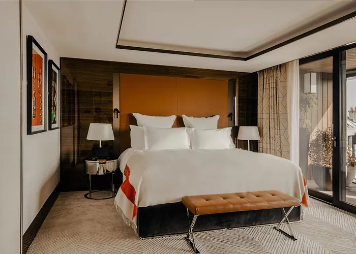 Hotel Bvlgari 5*