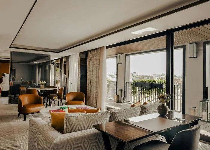 Hotel Bvlgari 5*